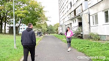 Трахнул бывшую девушку цыганку